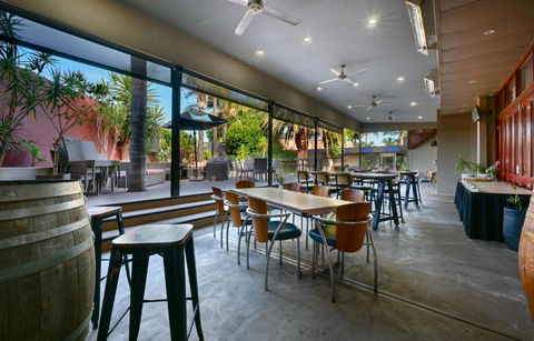 Westland Hotel Motel - Kingaroy Accommodation 3