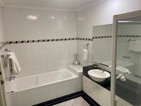 Xanadu Resort - Kingaroy Accommodation 2