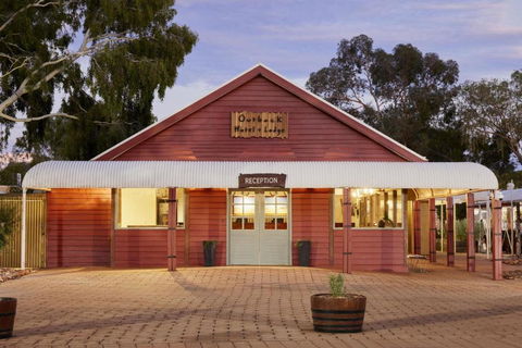 Outback Hotel - Kingaroy Accommodation 0