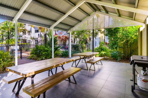 Zion Escapes Retreat On Pease, City Edge Family Apartment - Kingaroy Accommodation 2