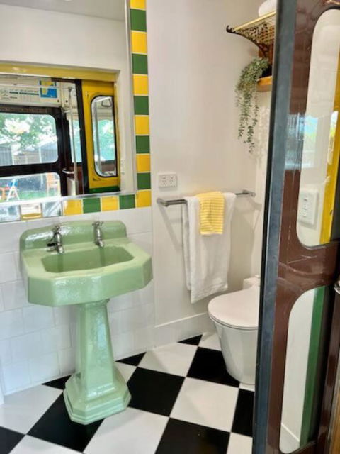 Yarra Valley Tram Stay - Kingaroy Accommodation 1