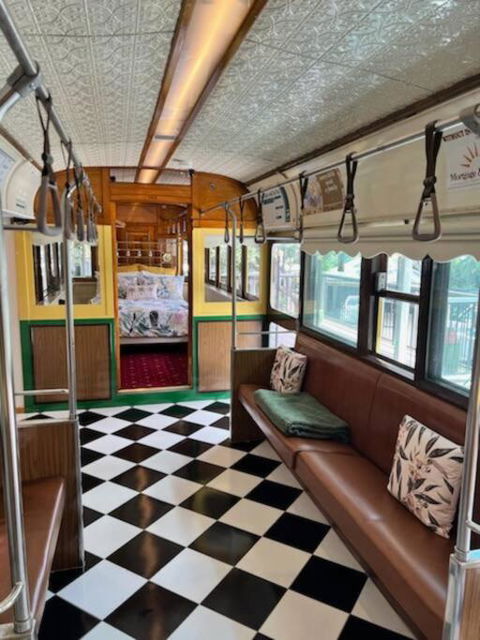 Yarra Valley Tram Stay - Kingaroy Accommodation 3