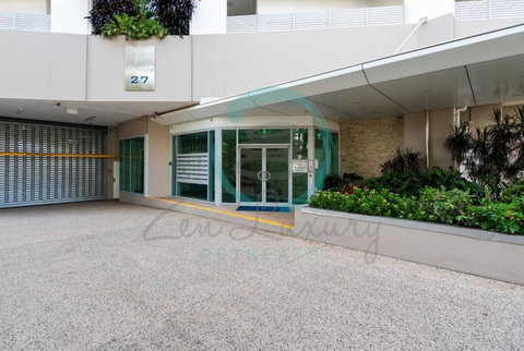 ZEN Tree Blossom: 3-BR Luxury Apt Near Waterfront - Kingaroy Accommodation 1
