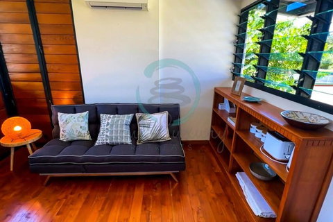 Zenhouse: 6-BR Balinese Tropical Oasis In Nightcliff Central - Kingaroy Accommodation 2