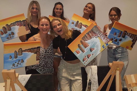 Friday Night 2 For 1 Paint And Sip Art Sessions - Kingaroy Accommodation 1