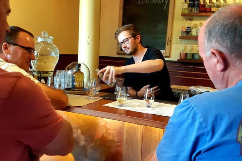 Tipple Of Gin Experience Tour - Kingaroy Accommodation 3