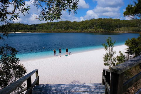 Fraser Island 4WD Tour From Rainbow Beach - Kingaroy Accommodation 3