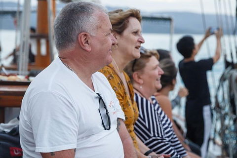 Fly & Sail Package (With Providence) - Kingaroy Accommodation 3
