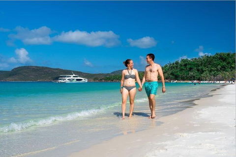 Whitehaven Beach Half-Day Cruises - Kingaroy Accommodation 3