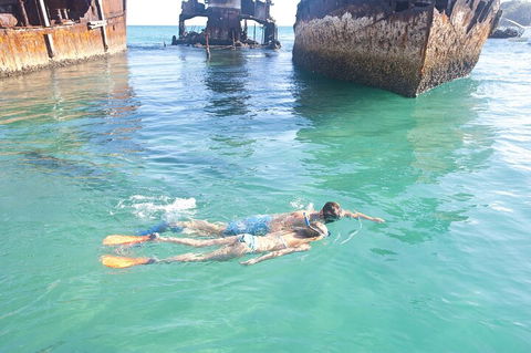 Adventure Moreton Island Wrecks Adventure Package - Kingaroy Accommodation 2