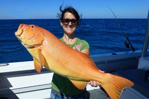 Full Day Fishing Charter - Kingaroy Accommodation 4