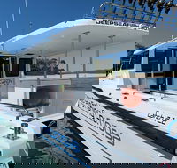 Full Day 9.5 Hour Offshore Fishing Charter - Kingaroy Accommodation