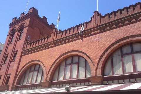 Around The Square Adelaide Walking Tour - Kingaroy Accommodation 3