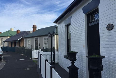 Walking Tour: Highlight Of Battery Point - Kingaroy Accommodation 2