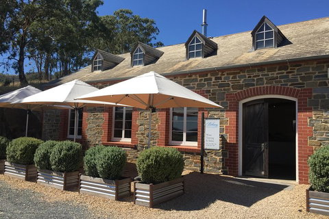 The Intimate Wine Tasting Experiences And Boutique Wines - Kingaroy Accommodation 4