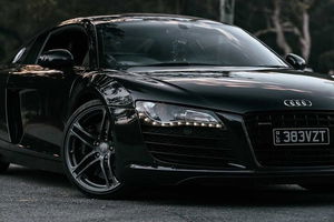 24hr Supercar Experience - Experience Beautiful Gold Coast & Brisbane