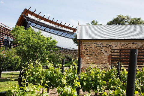 Adelaide City Highlights Tour - Kingaroy Accommodation 0